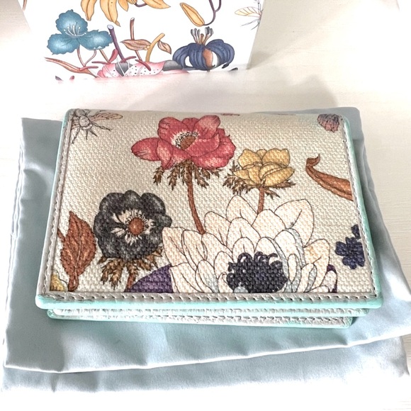 Authentic GUCCI Marmont Flora Canvas Bifold Compact Wallet ❤️ - Picture 10 of 10